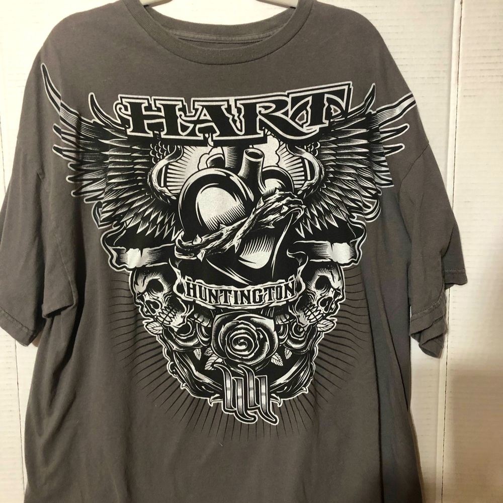 Hart and Huntington Tattoo shop operated by Corey Hart 2XL vintage tee